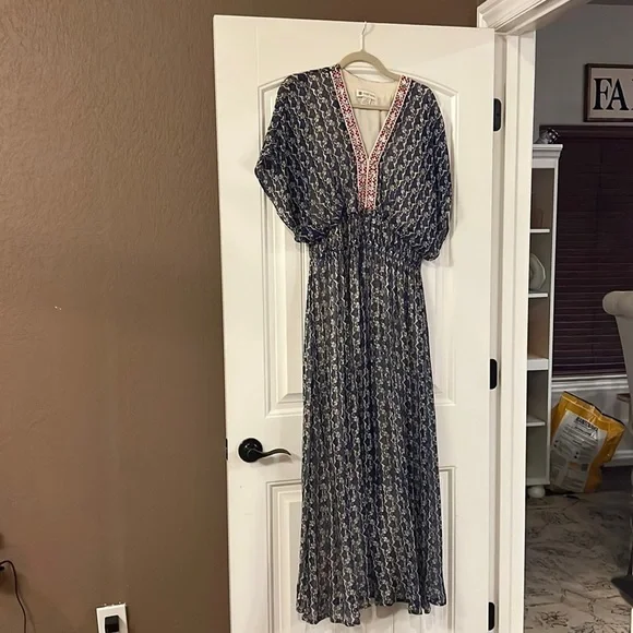 Anthropologie Oda Embroidered Maxi Dress by Vineet Bahl - Picture 1 of 6